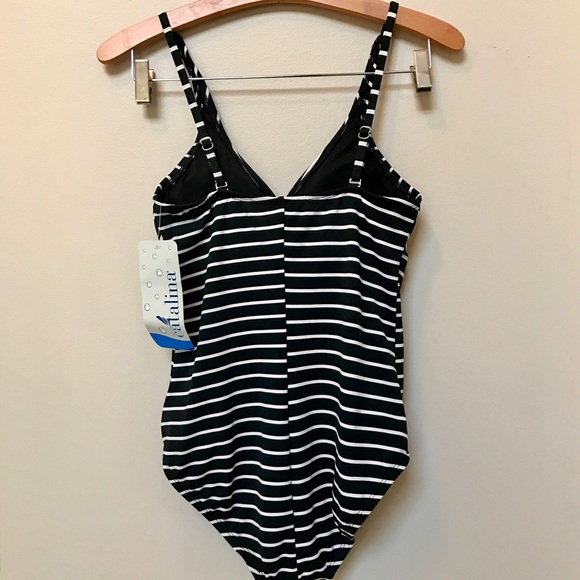 🎊💲⬇️🎊NWT Black & White stripe bathing suit - Picture 2 of 3